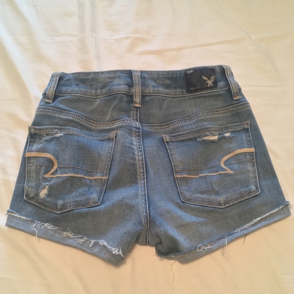 American Eagle Distressed Denim Short Shorts - Picture 3 of 4
